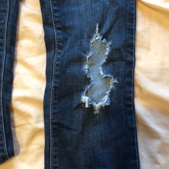 dark blue jeans with rips - Picture 2 of 8